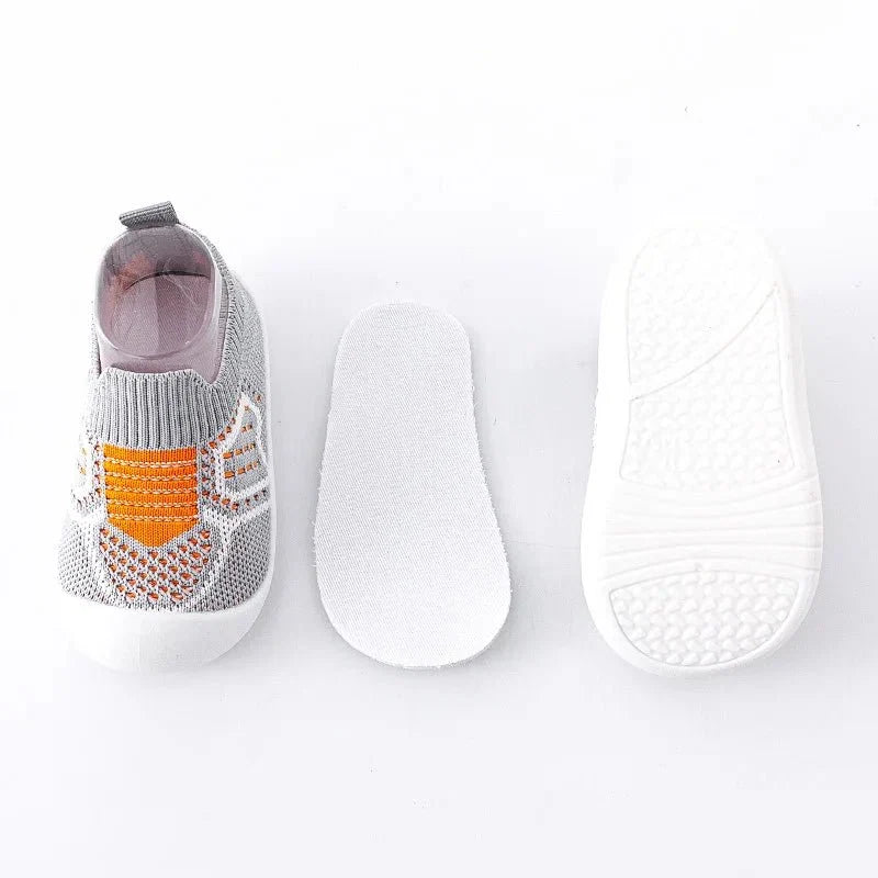 נעלי תינוק נושמות נגד החלקה לגיל 7-36 חודשים – כחול